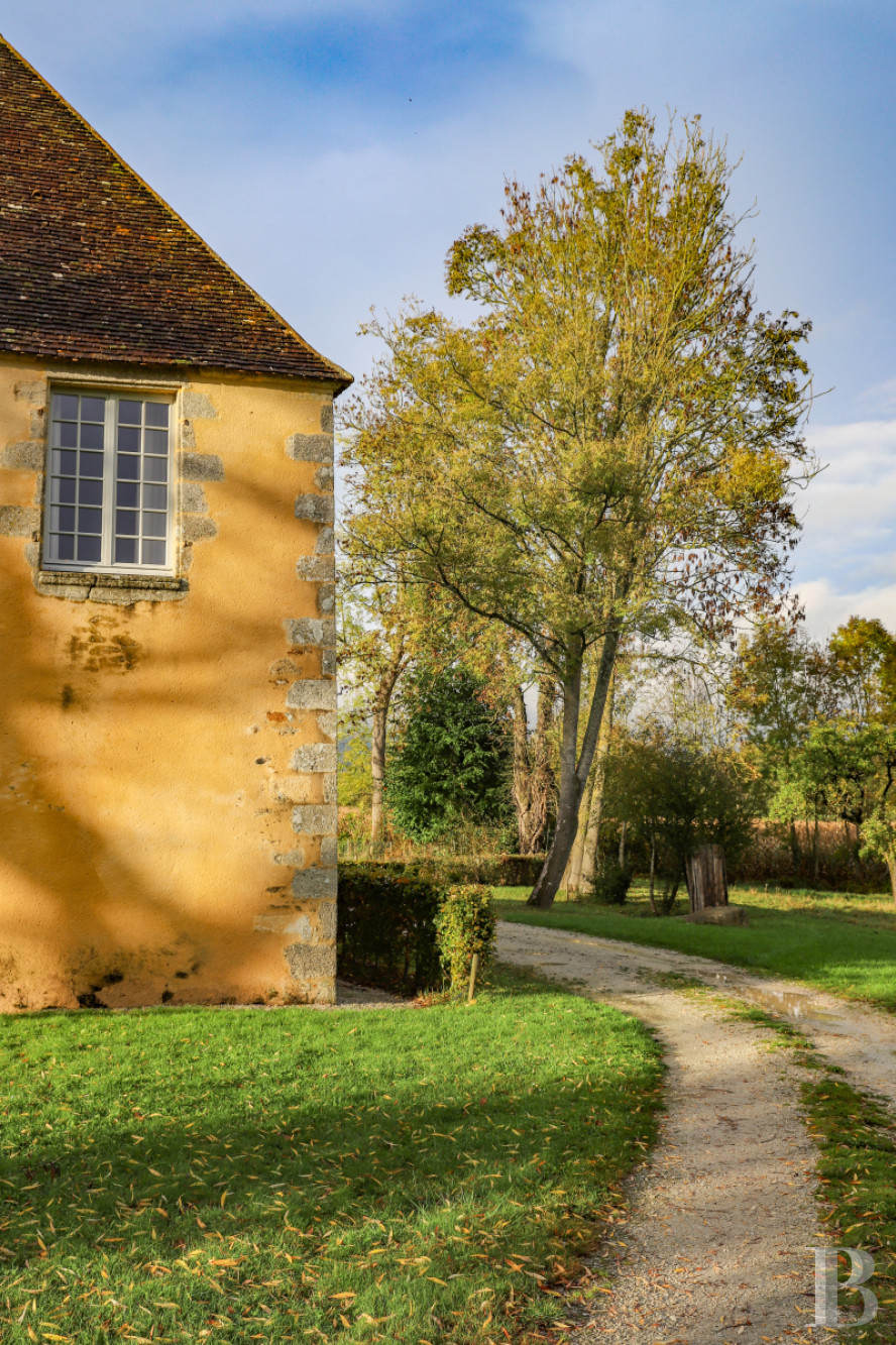 Dans l’Orne, au sud de la forêt domaniale d’Écouves, une gentilhommière du 18e siècle minutieusement rénovée - photo  n°5